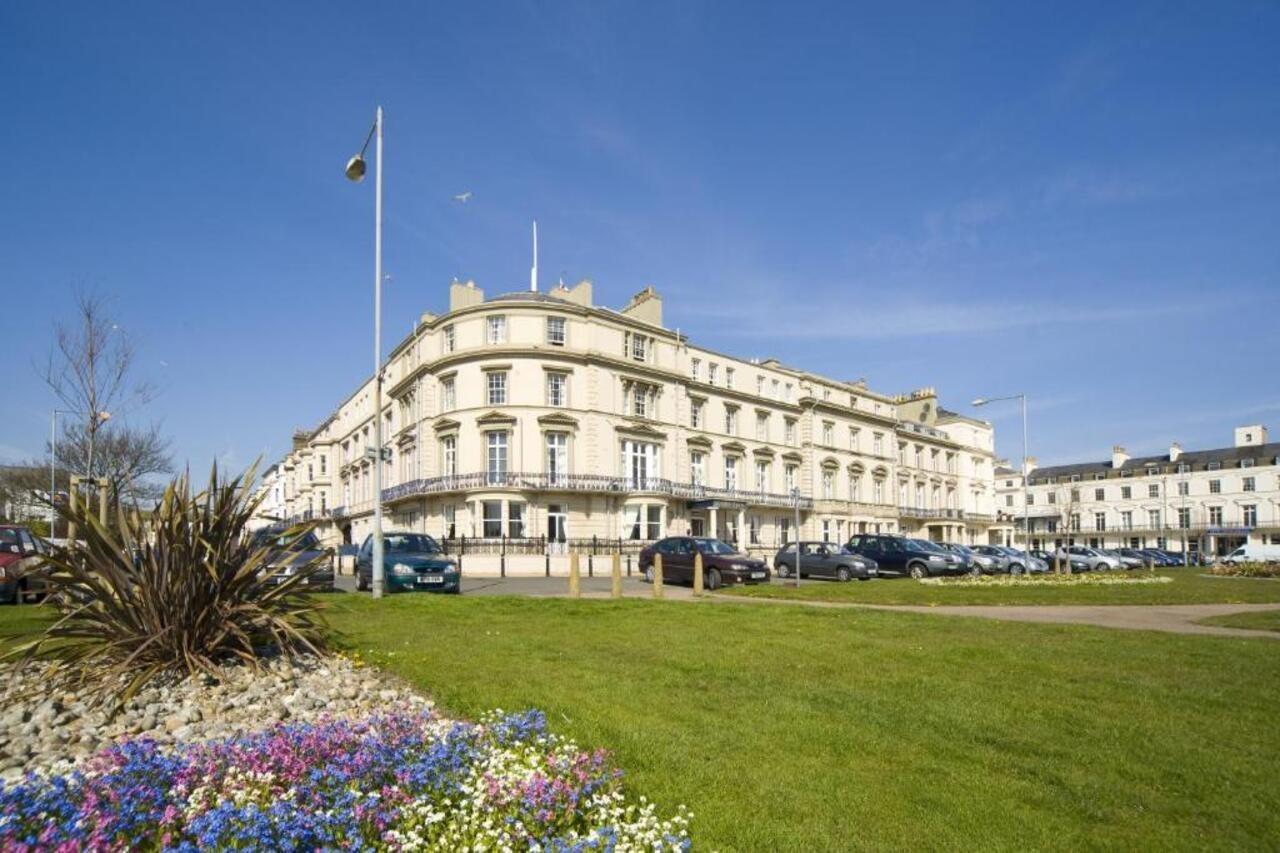 Hotel The Carlton