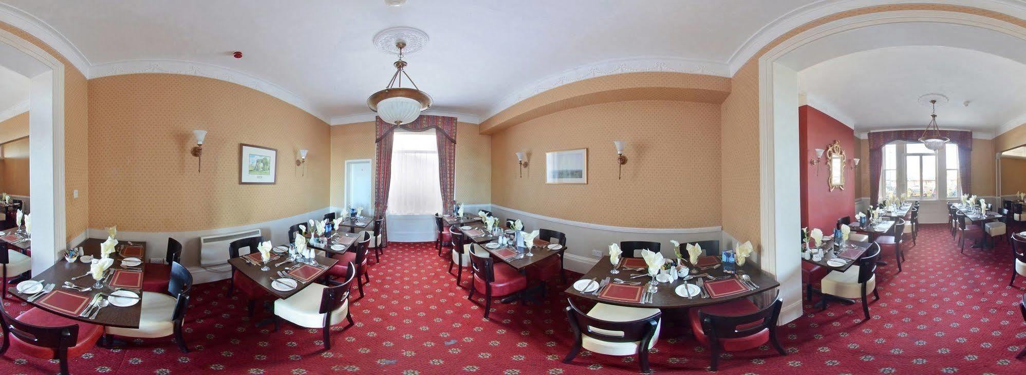 Hotel The Carlton 3*