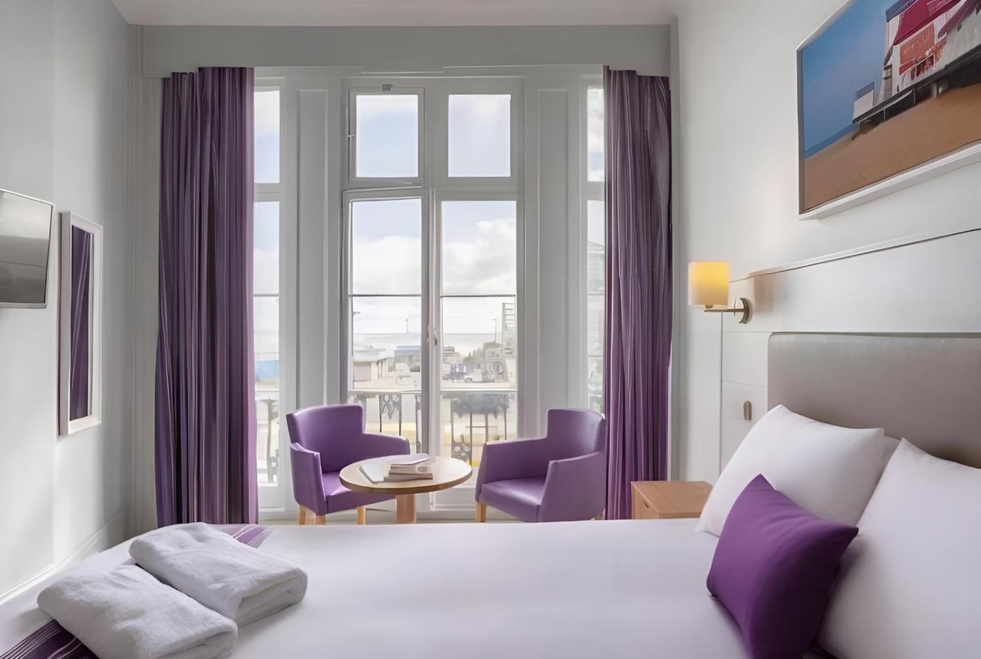 The Carlton 3* Great Yarmouth