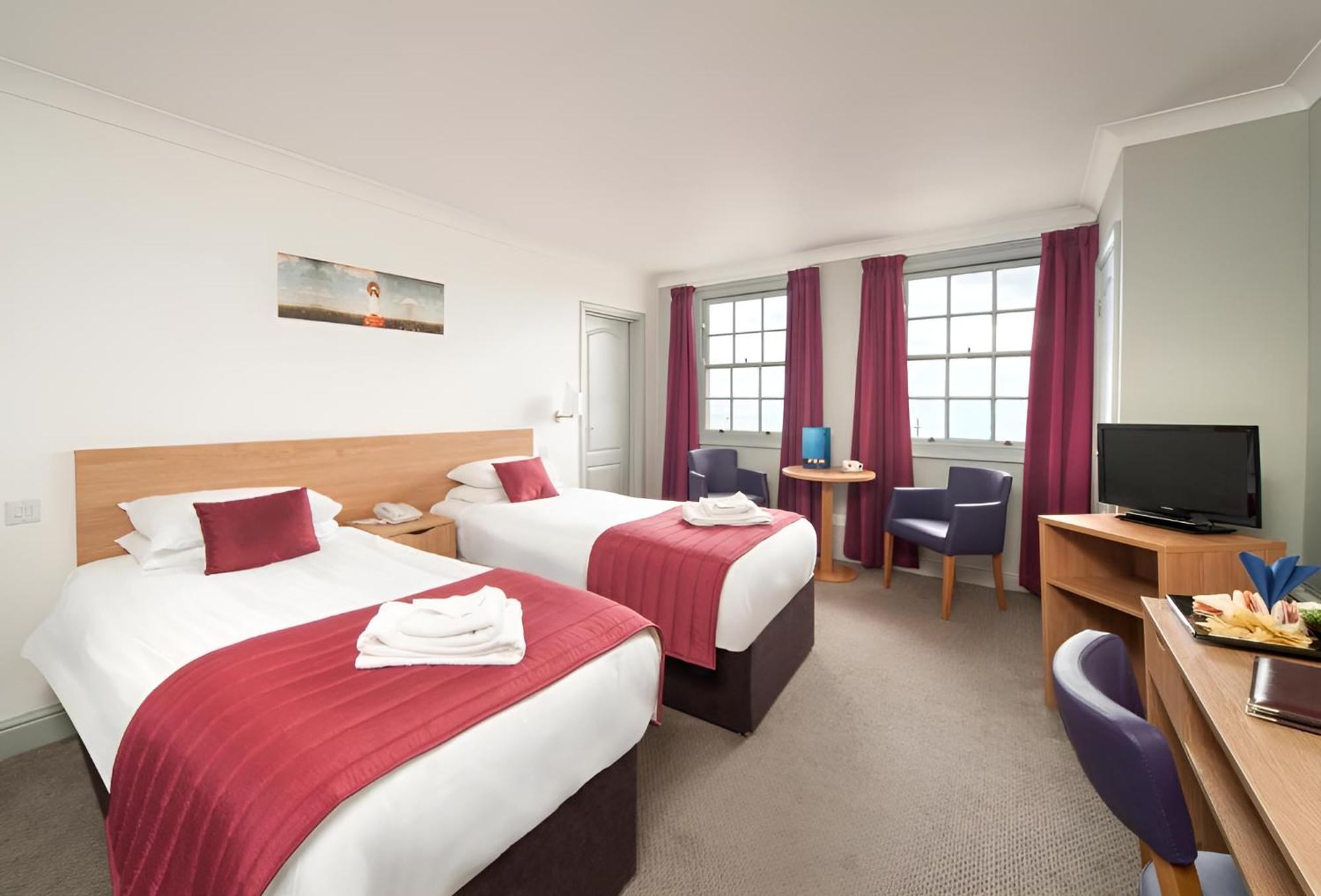 Hotel The Carlton 3*